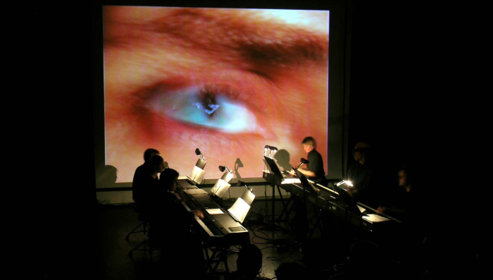 Trip à Six... pianos